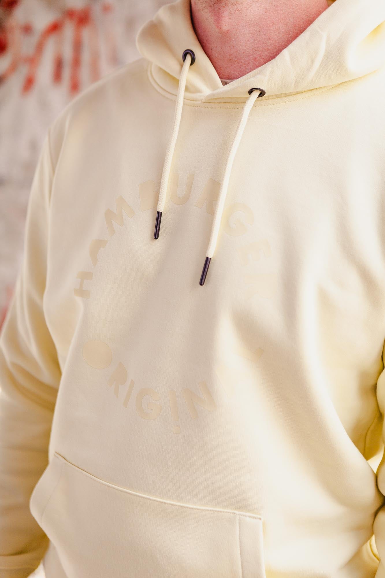 Hoodie aus Bio-Baumwolle mit Ton in Ton Logo
