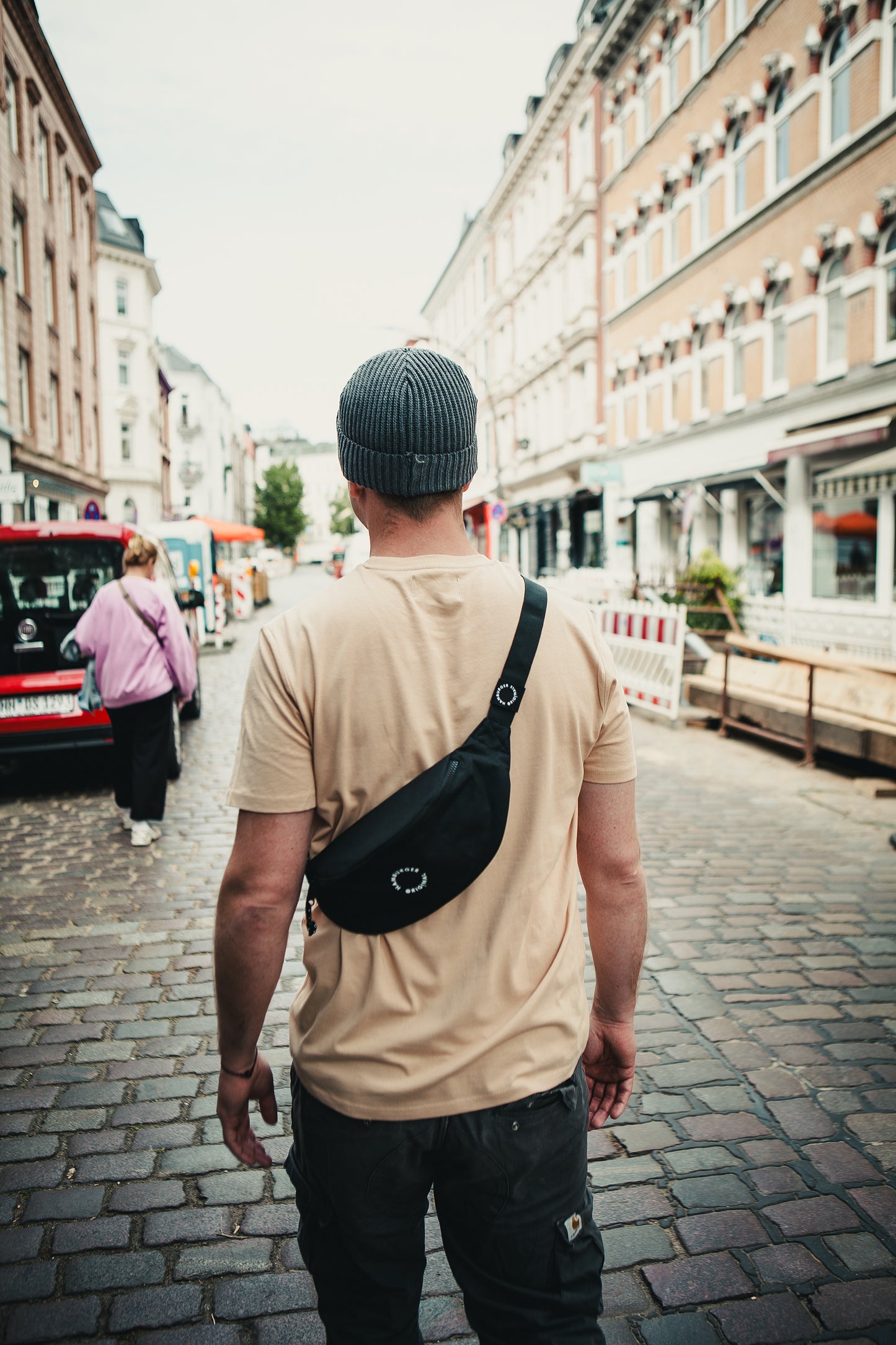 Bauchtasche aus recycelten Materialien