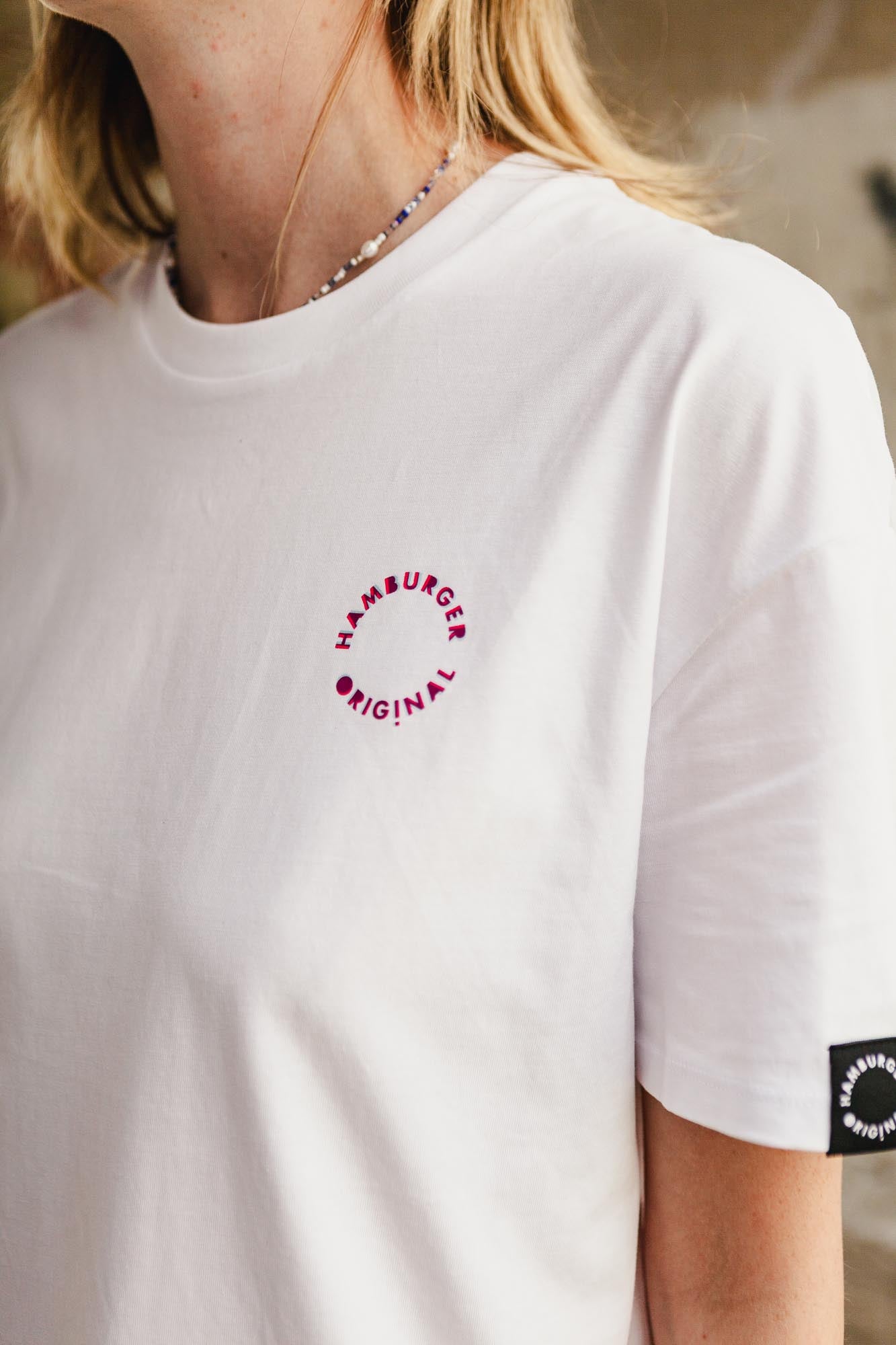 Oversized T-Shirt aus Bio Baumwolle mit 3D Logos