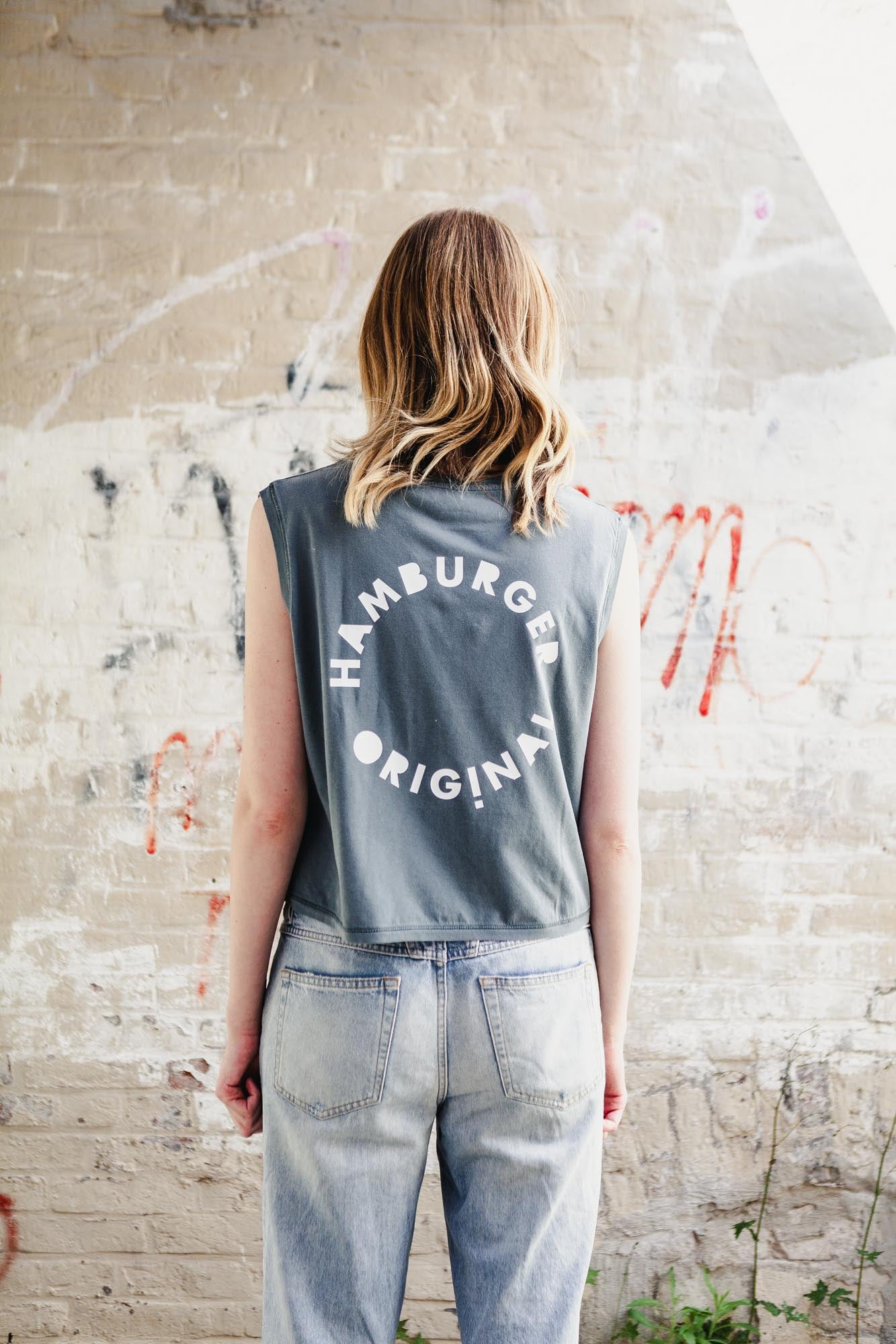 Crop Top mit Logo auf Rückseite