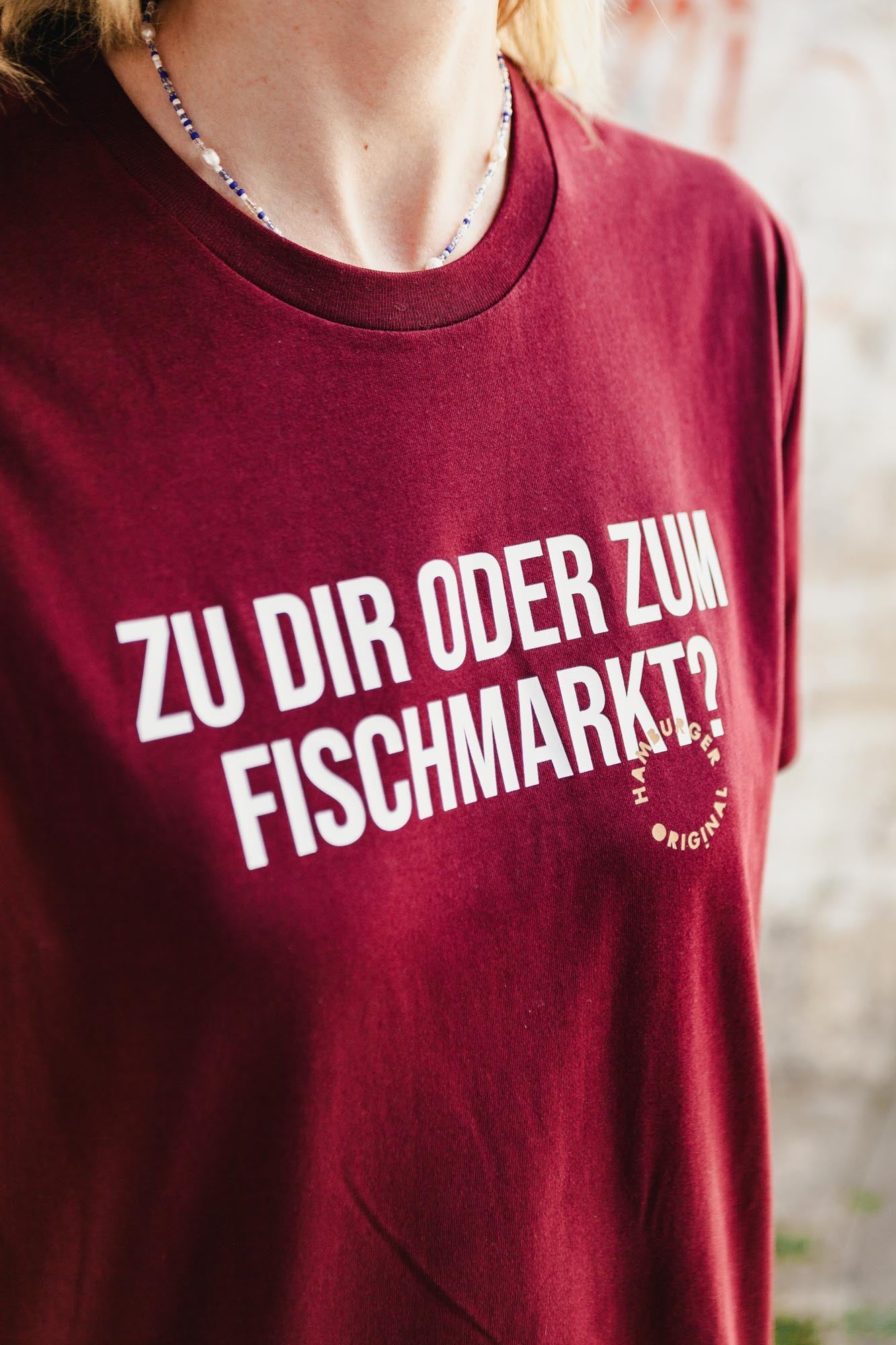 T-Shirt aus Bio-Baumwolle "Zu Dir oder zum Fischmarkt?"