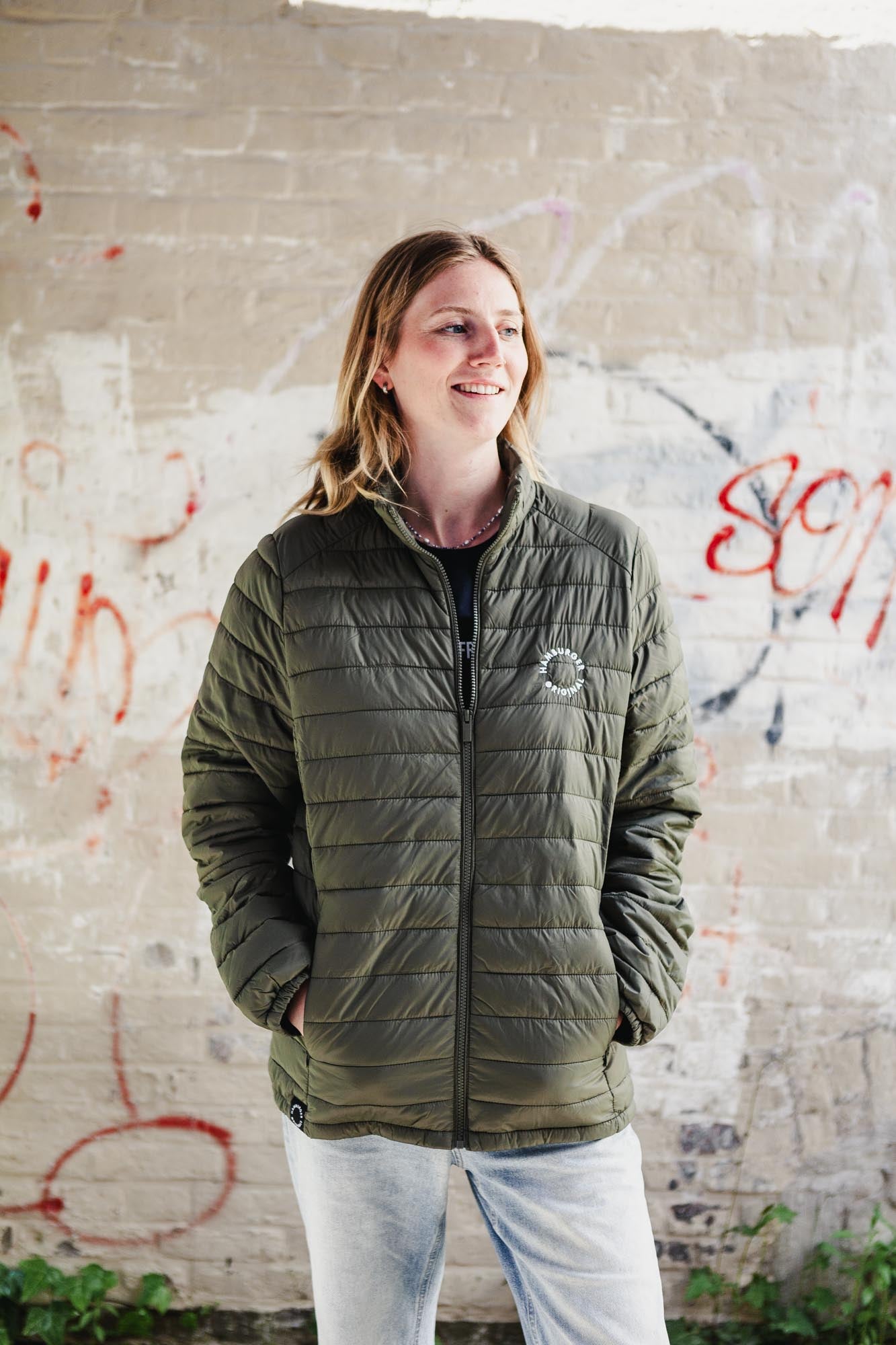 Leichte Daunenjacke aus recycelten Materialien